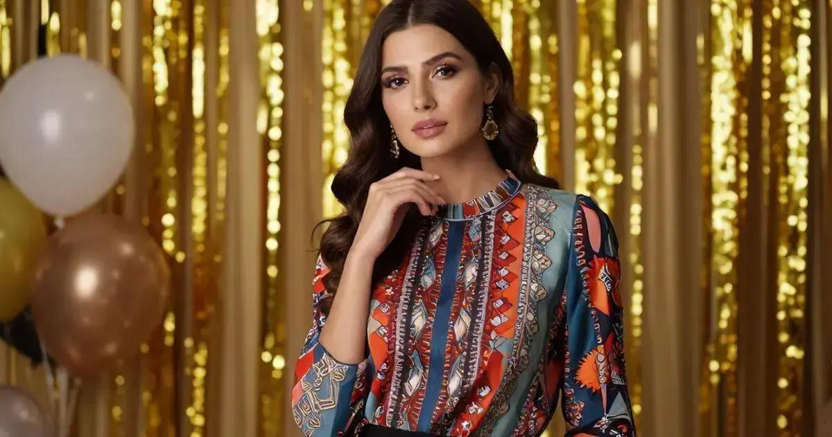 Blusa Festa: Peça-Curinga para Combinar com Saias e Calças Elegantes 1 Blusa Festa: Peça-Curinga para Combinar com Saias e Calças Elegantes