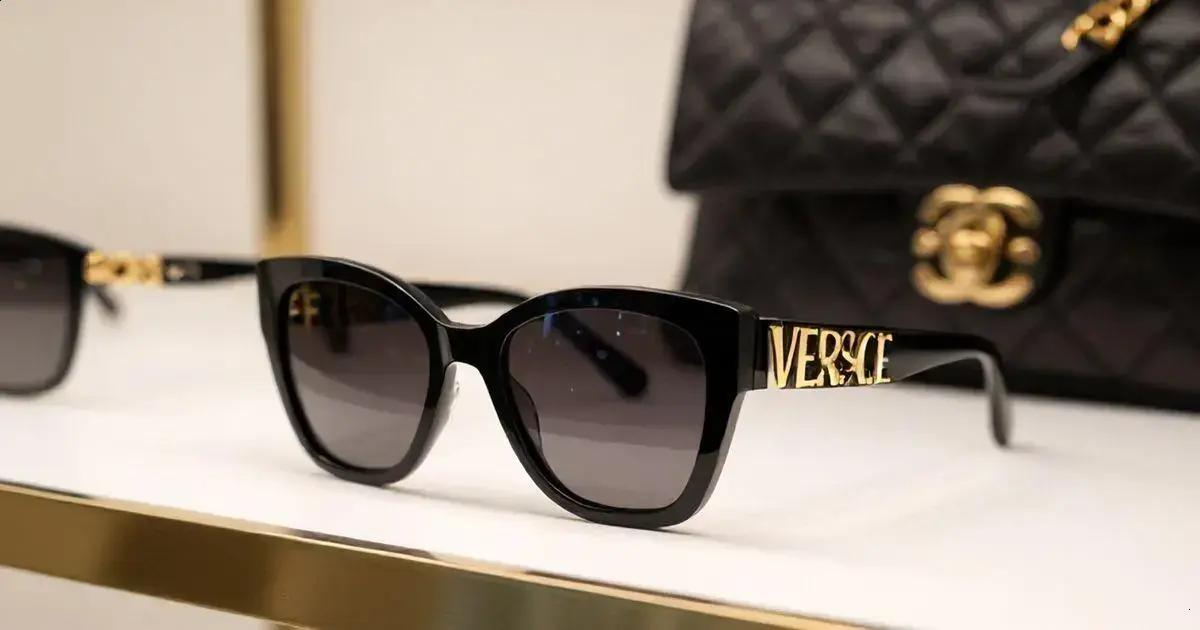 Características dos Óculos Versace Características dos Óculos Versace