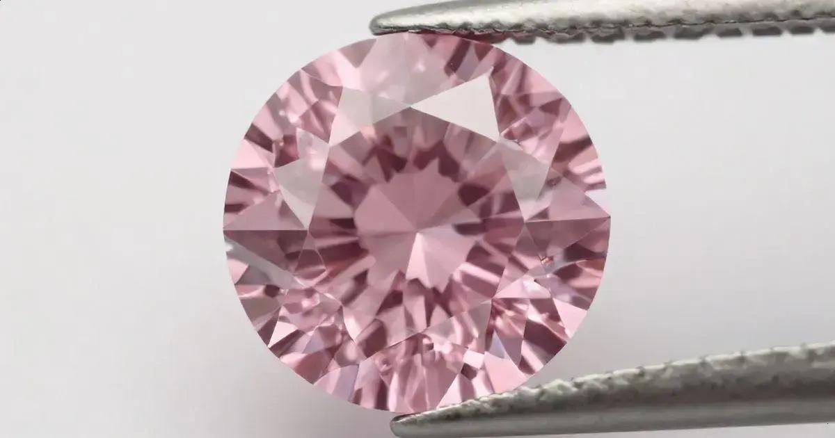 Características e particularidades do diamante rosa Características e particularidades do diamante rosa
