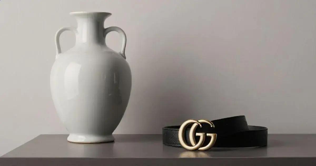 Cinto Gucci Fino: Um Estilo que Combina com seu Vaso de Cerâmica Artesanal! Cinto Gucci Fino: Um Estilo que Combina com seu Vaso de Cerâmica Artesanal!