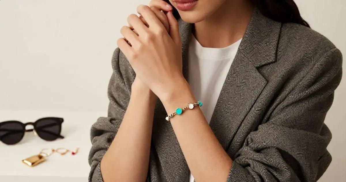 Combinações de Looks com Bracelete Tiffany Combinações de Looks com Bracelete Tiffany