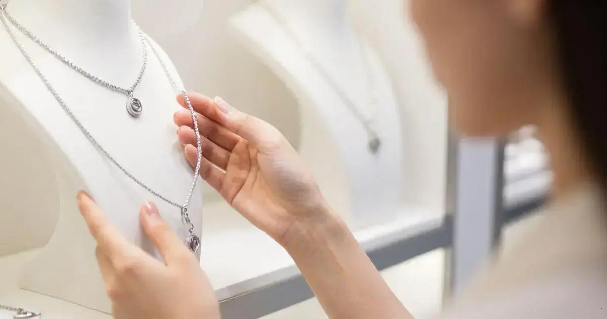 Como Escolher a Gargantilha de Prata Ideal Como Escolher a Gargantilha de Prata Ideal