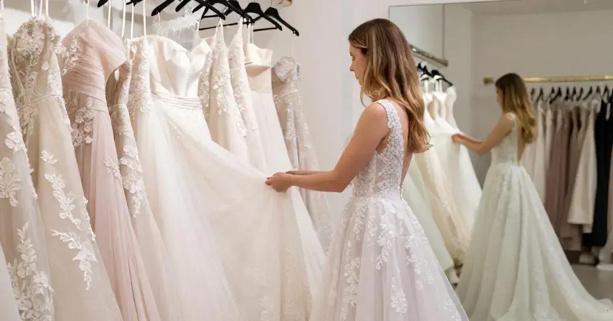 Como escolher a sobreposição ideal para seu vestido Como escolher a sobreposição ideal para seu vestido