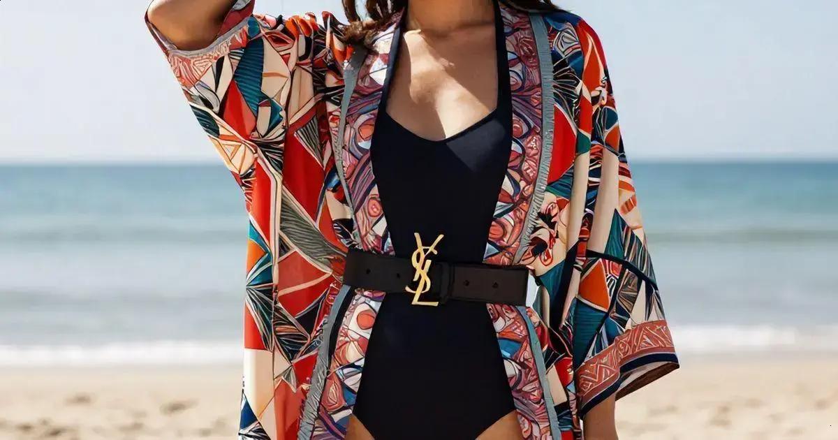 Como usar kimono estampado na praia Como usar kimono estampado na praia