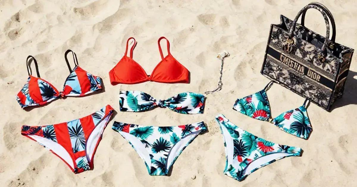 Tendências de Biquíni Estampado Tropical para 2023 Tendências de Biquíni Estampado Tropical para 2023