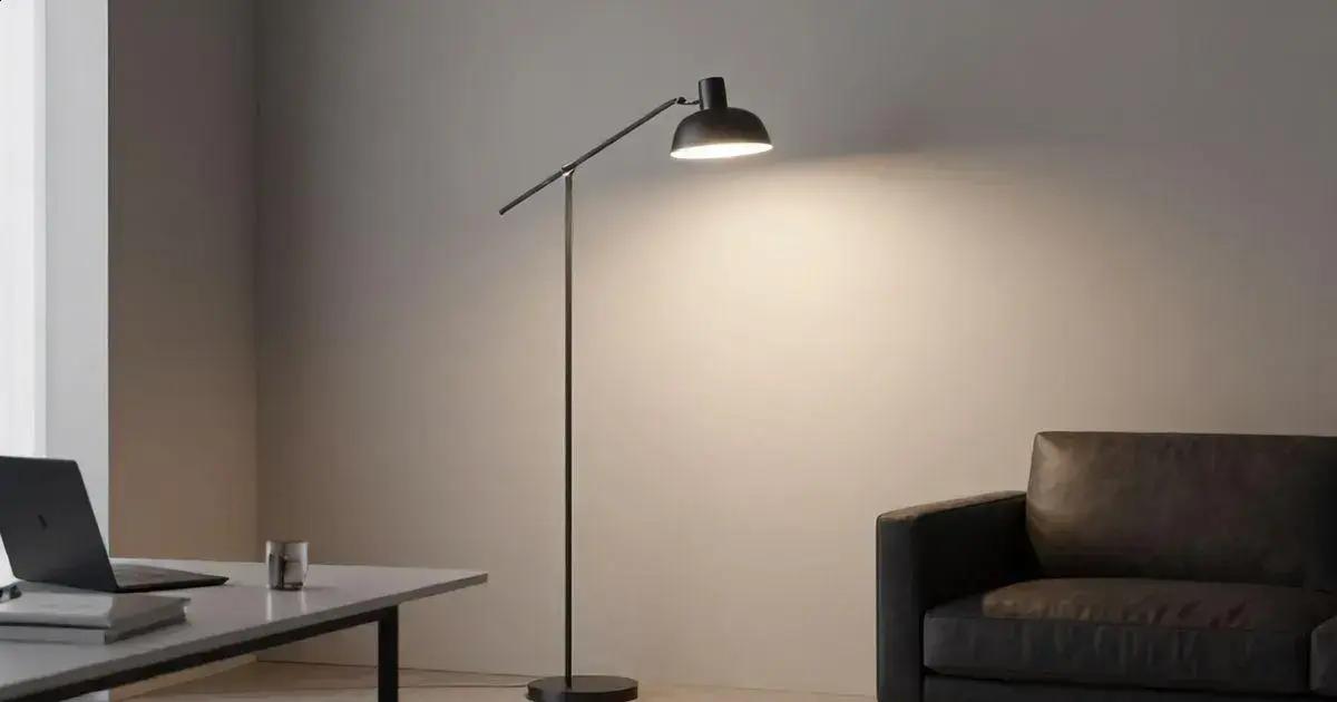 Vantagens do uso de luminária de pé articulada em ambientes modernos Vantagens do uso de luminária de pé articulada em ambientes modernos