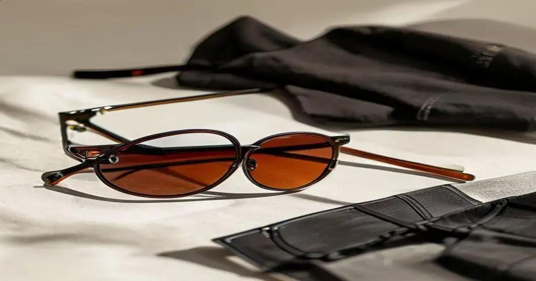 Óculos de Sol Retrô: O Charme do Passado no Presente 3 materiais e lentes por que oculos de sol retro protegem seus olhos dica use com a hrefhttpswwwparisb - Moda Italiana - Os Blogs mais Incríveis da Web